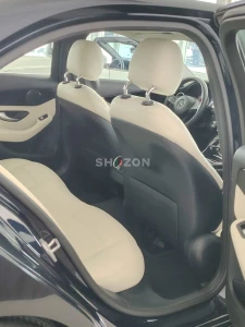 Mercedes C 200