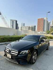 Mercedes-Benz E-Class Sedan in Excellent Condition