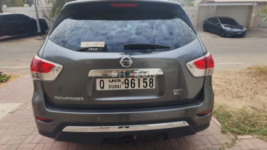 Nissan Pathfinder 2015 4WD SL