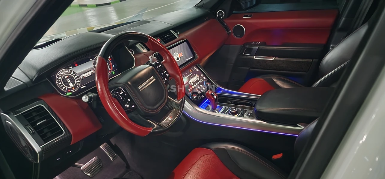 2019 Range Rover SVR V8 Supercharged 