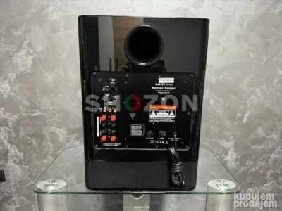 High-Quality Ice Maker – Perfect for Parties!