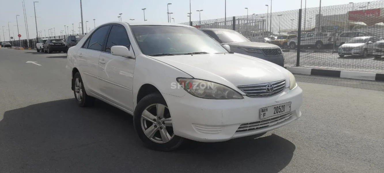 Toyota Camry 2005 (American specs)
