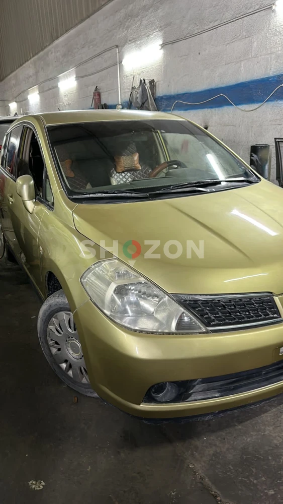 nissan tidda 