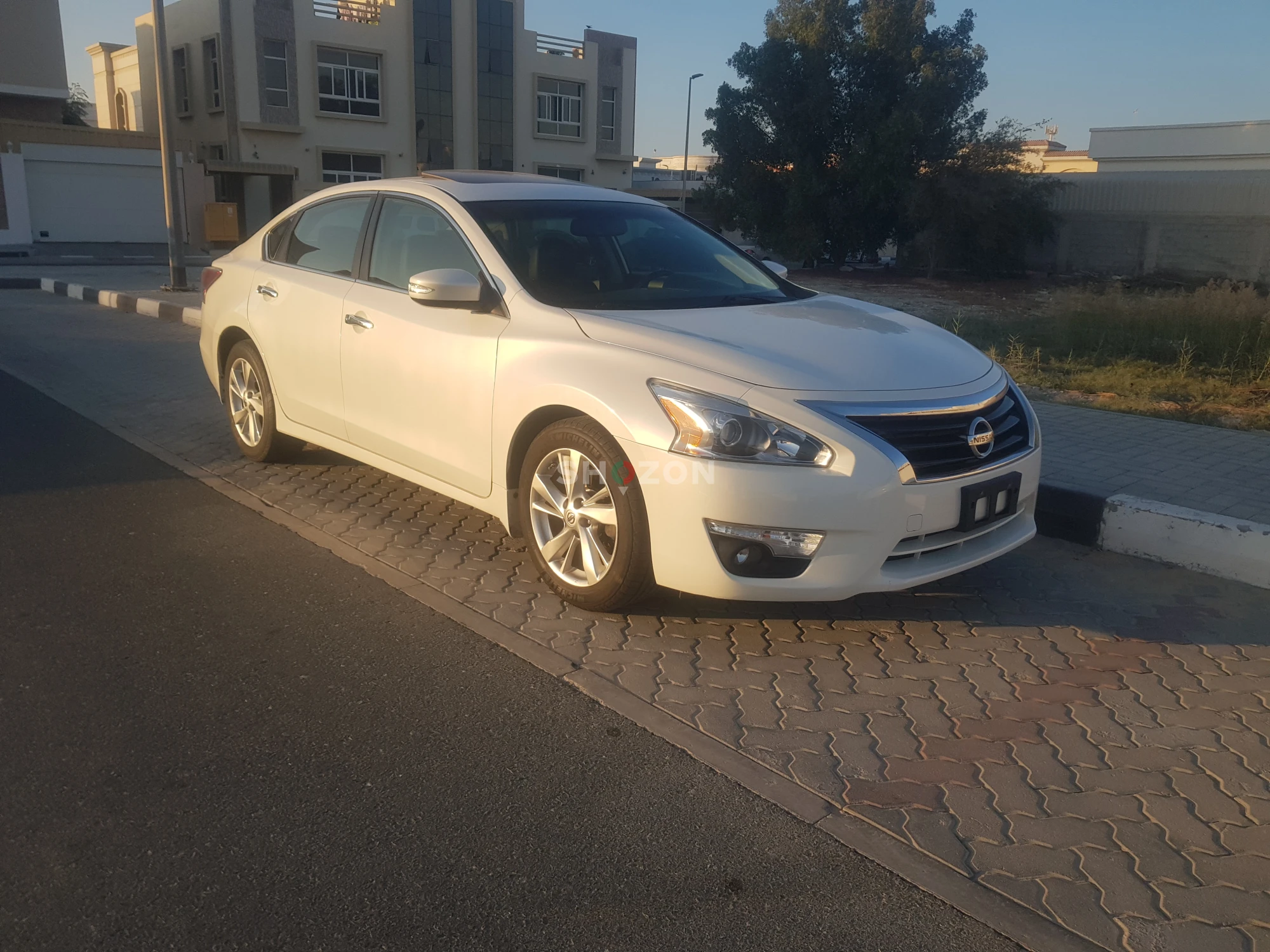 Nissan Altima 2015 SL Full Option نيسان ألتيما 2015 بحالة ممتازة أمريكي