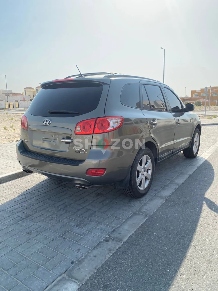 santafe 7 seater 