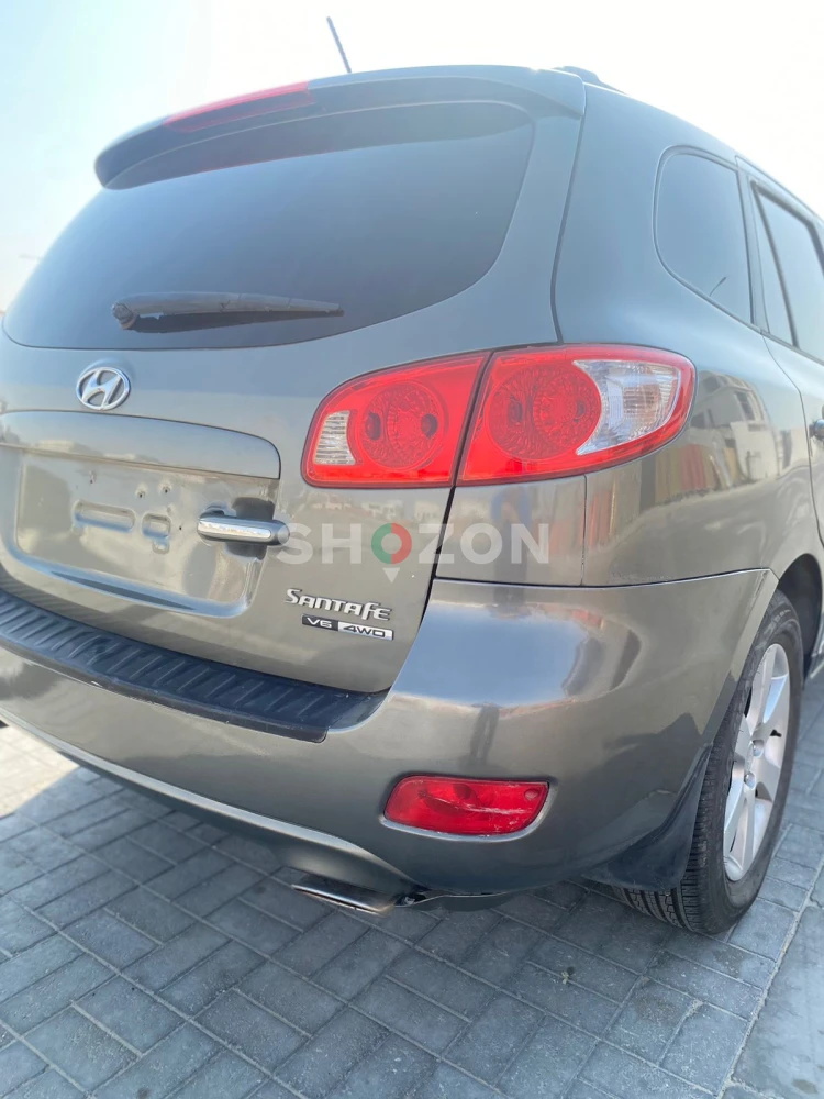 santafe 7 seater 