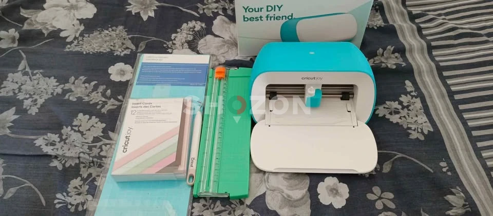 Cricut Joy Compact Smart Cutting Machine – Your DIY Best Friend!