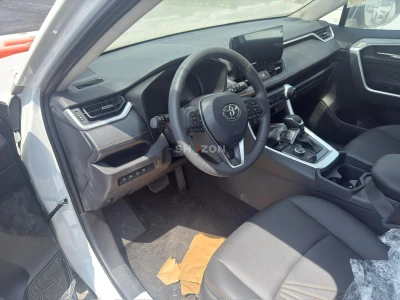 2025 Toyota RAV4 HEV ELITE PLUS