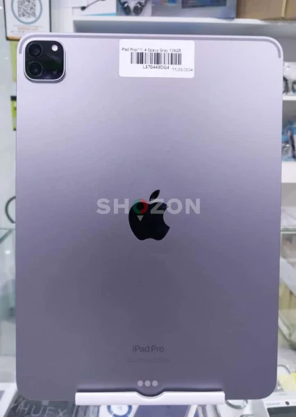 Apple iPad pro 11 "4th generation 2022 M2 chip 128 gb Ram 6GB WiFi 