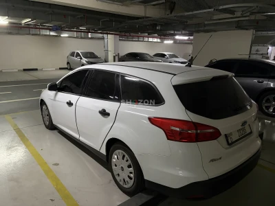 Ford Focus with Automatic Transmission