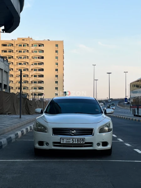 Nissan Maxima 2015 – Pearl White | Single Owner | AED 20,000