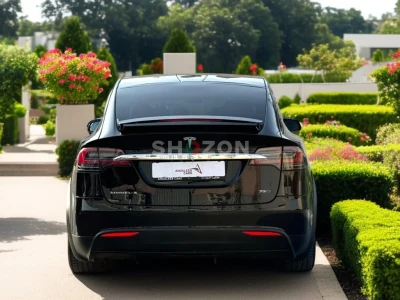 TESLA MODEL X 75D | 2017 | GCC SPECS | ENHANCED AUTOPILOT | AED 1,720 per month