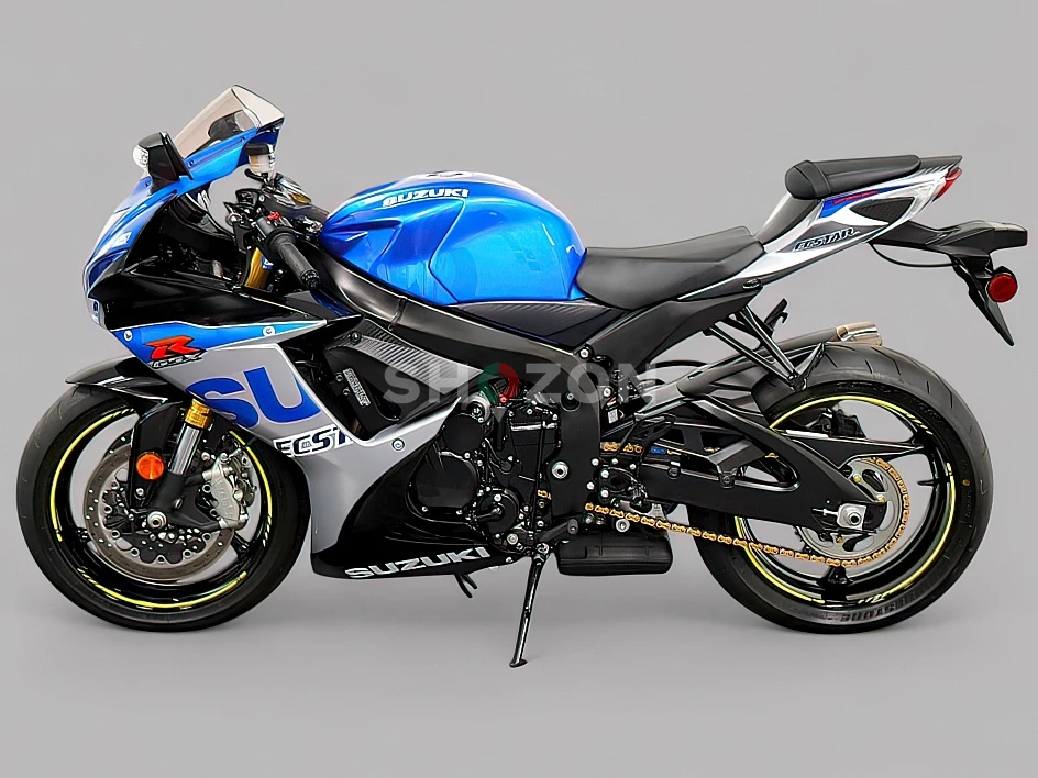 2022 Suzuki GSX-R750……contact me on whatsapp: +971563148402