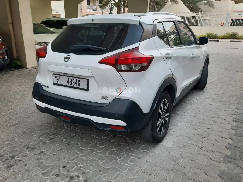 White Nissan Kicks in Excellent Condition