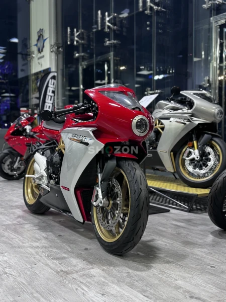 MV Agusta Superveloce 2021 