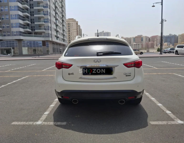 2018 Infiniti QX70 Limited – Excellent Condition