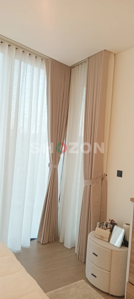coustomaized curtains 