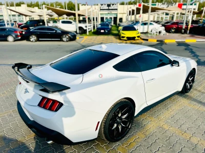 Monthly AED 1800/- | 0% DP | Heated Wheels | Premium Alloys | Leather Seats | Ref 20364