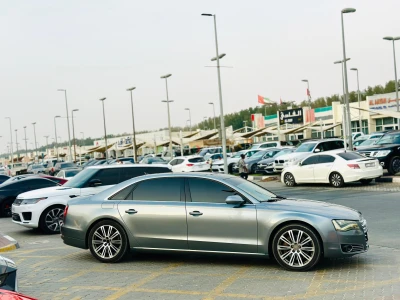 Panoramic Glass Sunroof | Premium Leather Seats | 360 Degree Camera View | #01401