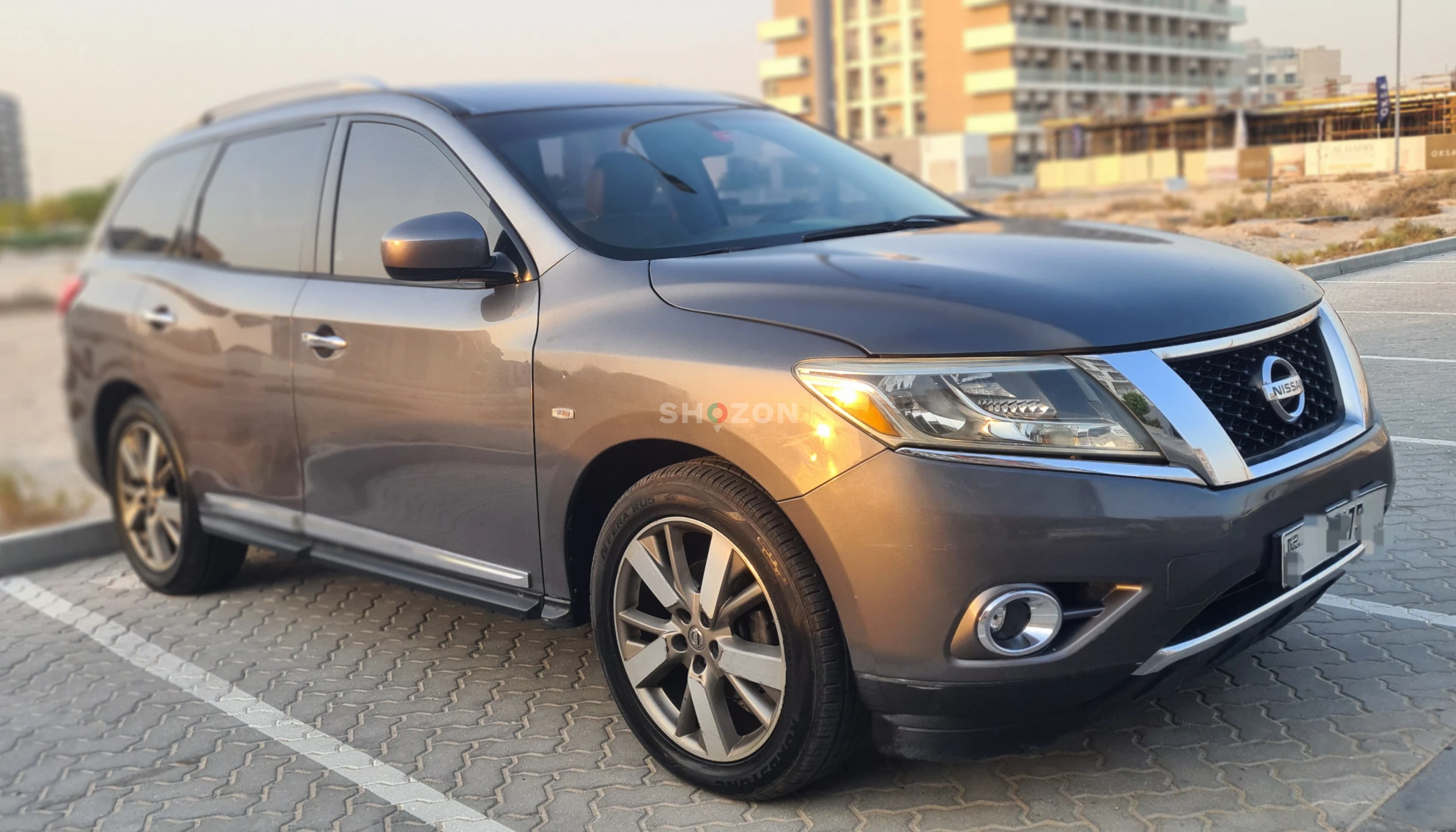 Well-Maintained Nissan Pathfinder SUV in Excellent Condition