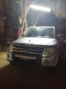 Mitsubishi Pajero 2008 - Well Maintained, Automatic, Silver