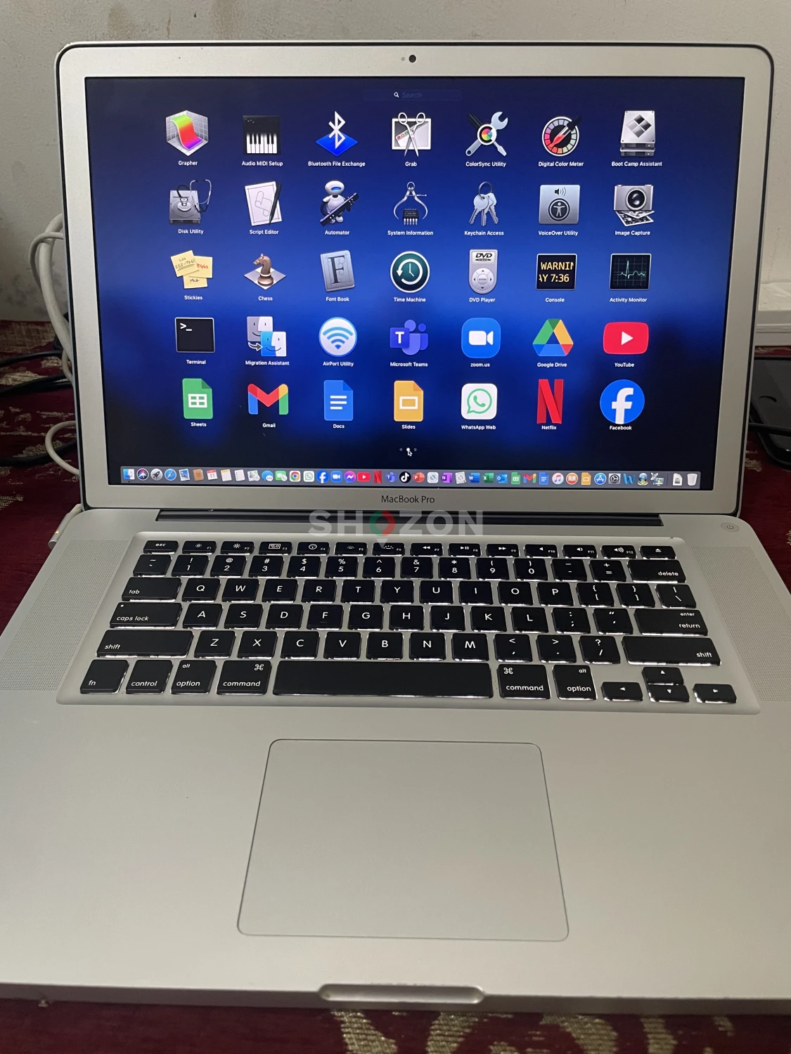 Apple MacBook pro 2011 Laptop core i7