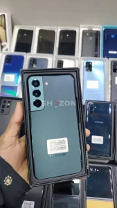 iPhone 14 pro max 256gb and samsung Ultra  and Flip 5