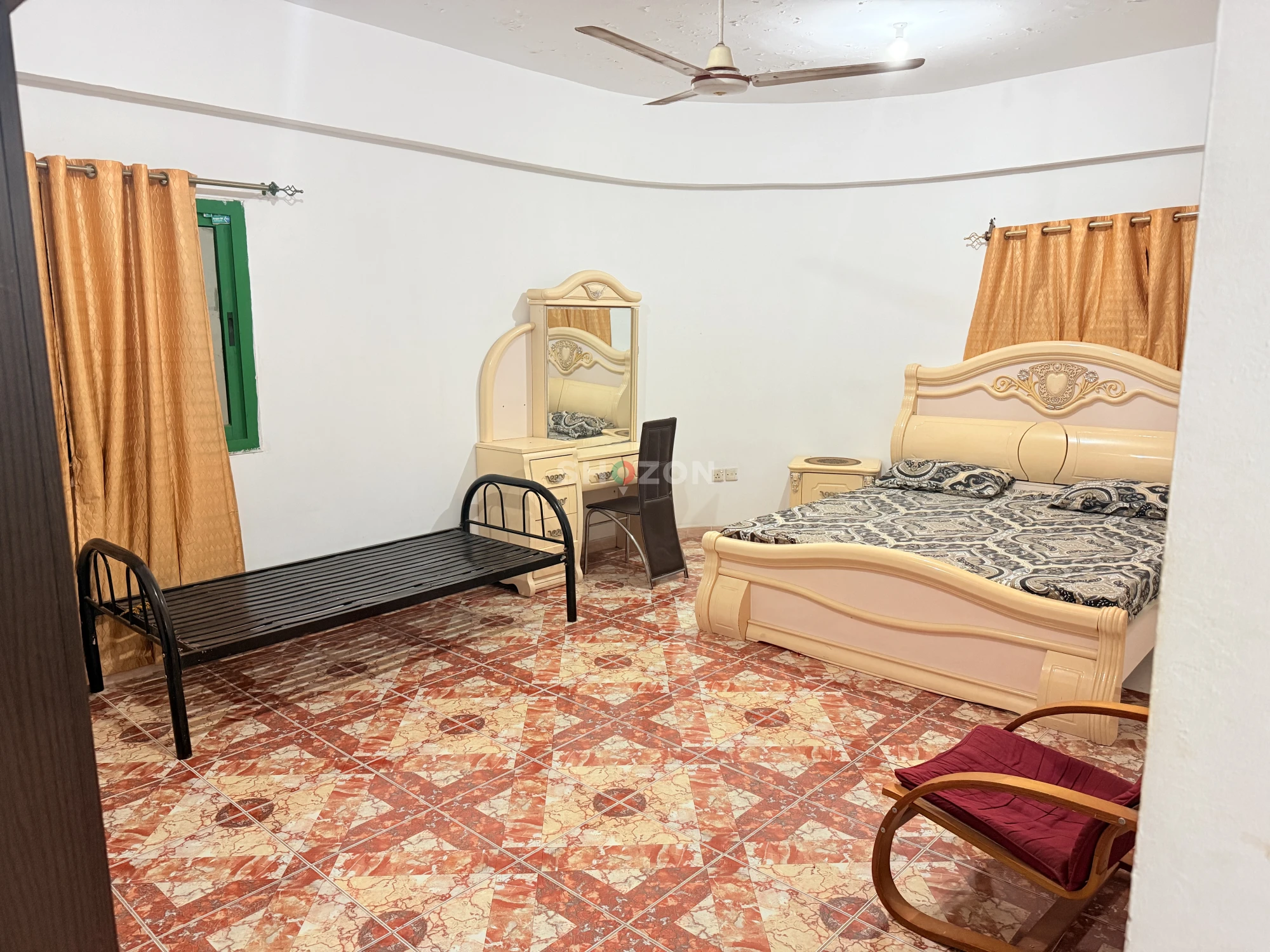 master room for family