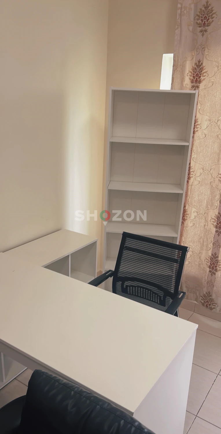 L-Shape Office Table