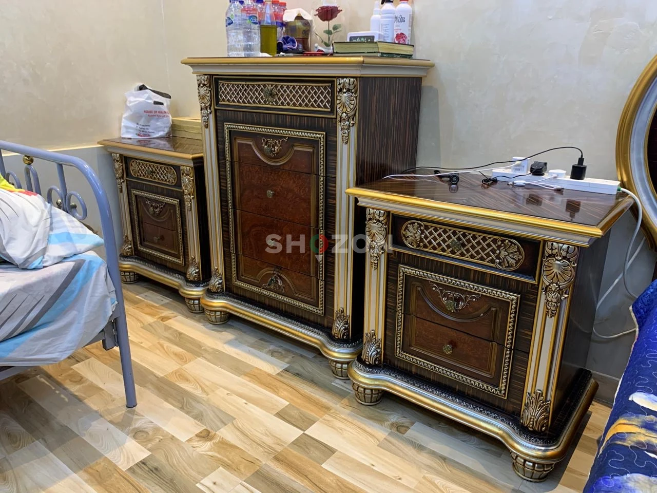 bed room غرفة نوم