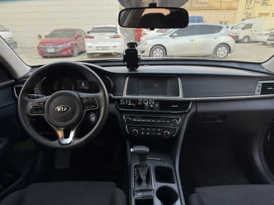 Well-maintained Kia Optima 2018 for Sale