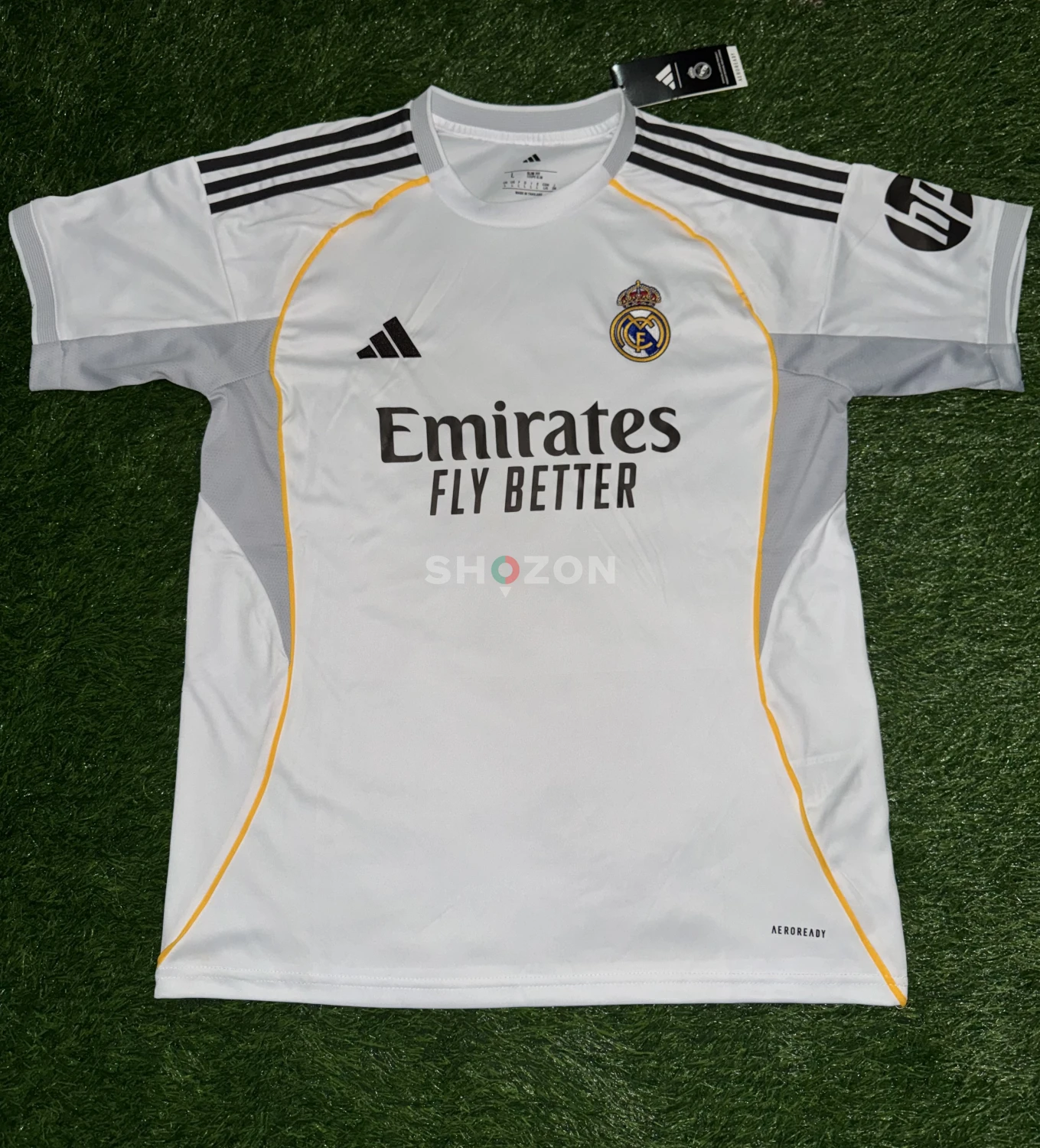 Team: Real Madrid Player: No Name Number: — Season: 25/26 Size: L