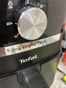 Tefal Air Fryer – Like New, Great Deal! 4 litre capacity