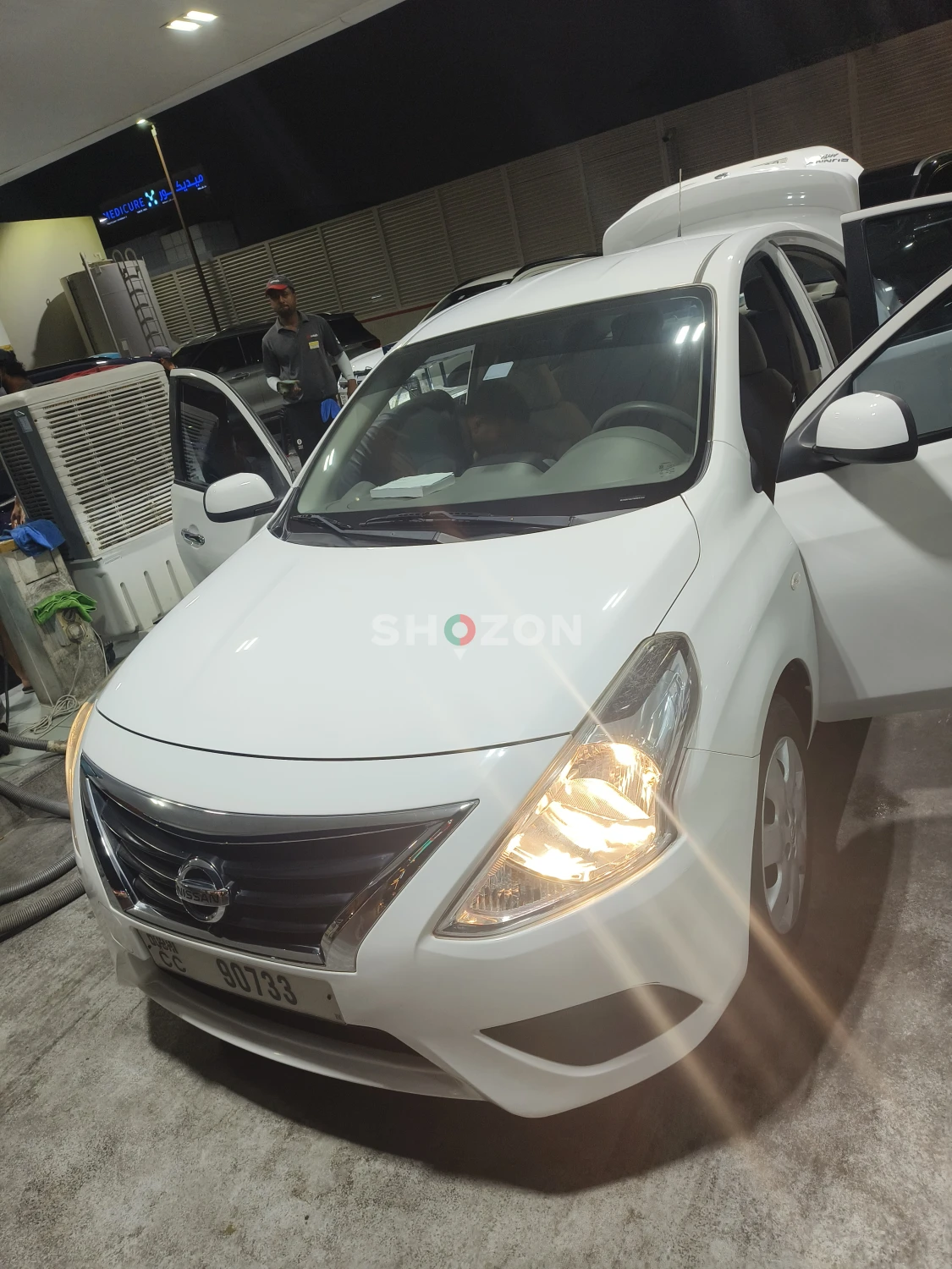 Well-maintained White Nissan Sunny for Sale