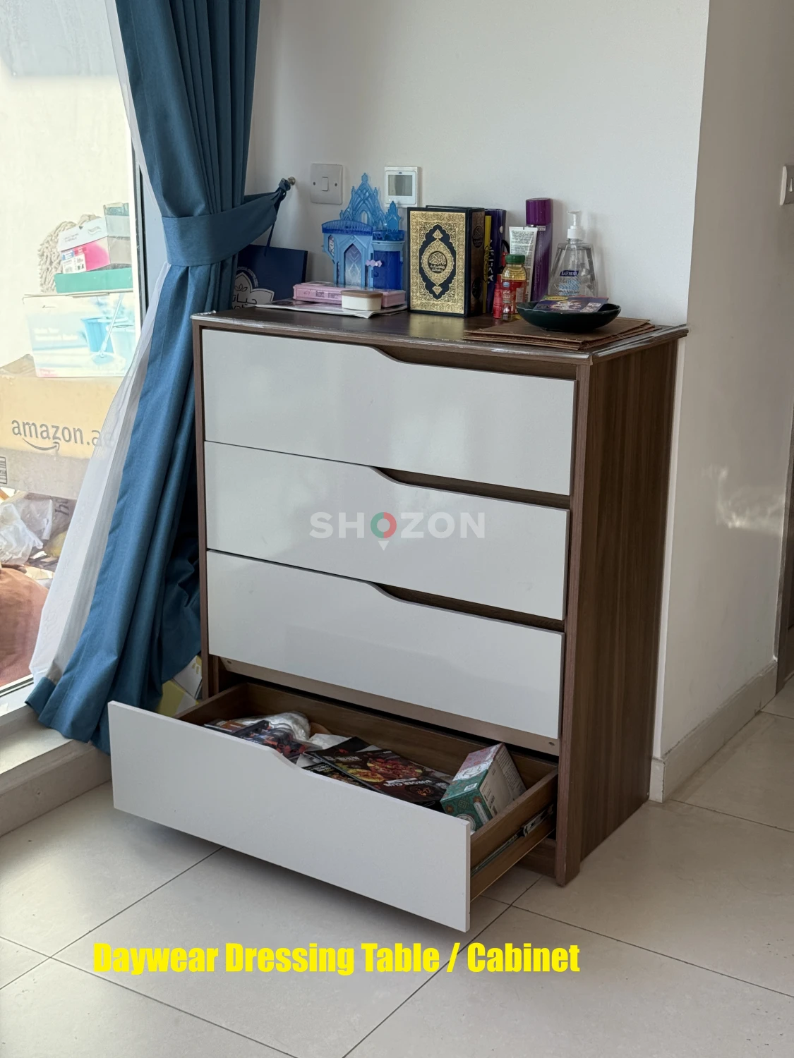 Cabinet - 4 Drawers (Dresser / Kitchen)