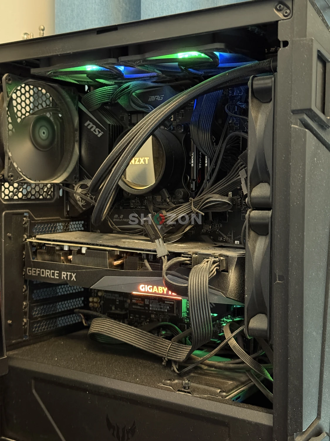 Gaming PC i7-10700k + RTX 3070 | 32gb RAM | 2TB SSD | LG 27" Monitor