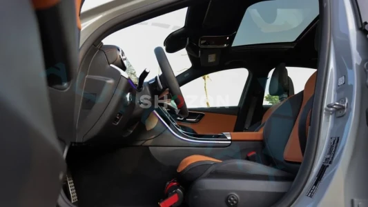 2026 Mercedes-Benz C200 AMG Premium