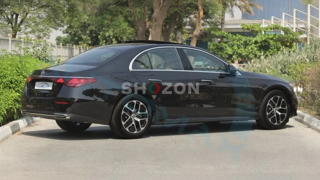 2025 Mercedes-Benz E 200 Avantgarde