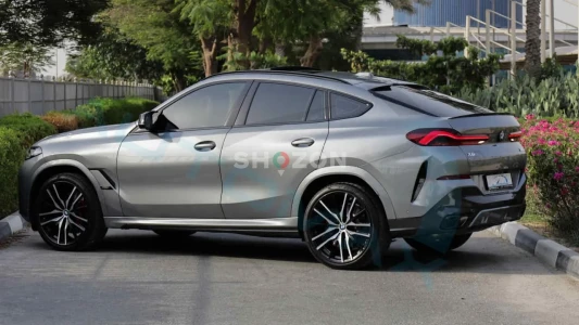 2025 BMW X6 XDrive 60i M Sport