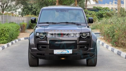 2025 Land Rover Defender 110 Octa 4.4TT V8 AWD 0Km
