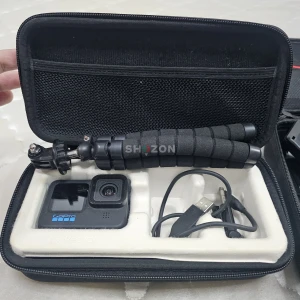 GoPro 10 Black action camera, sport camera with  carrying case and accessories