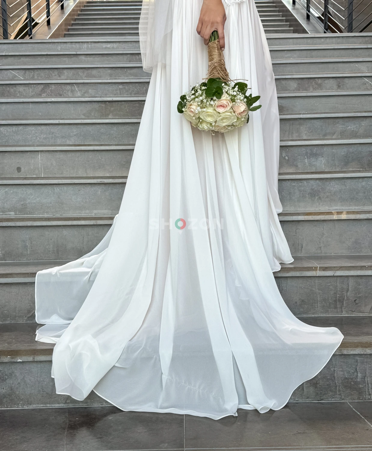 Exquisite Wedding Dress in Pure White XS Size