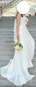 Exquisite Wedding Dress in Pure White XS Size