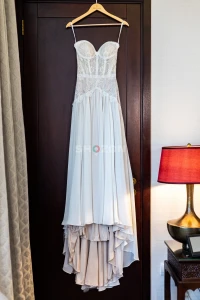 Exquisite Wedding Dress in Pure White XS Size