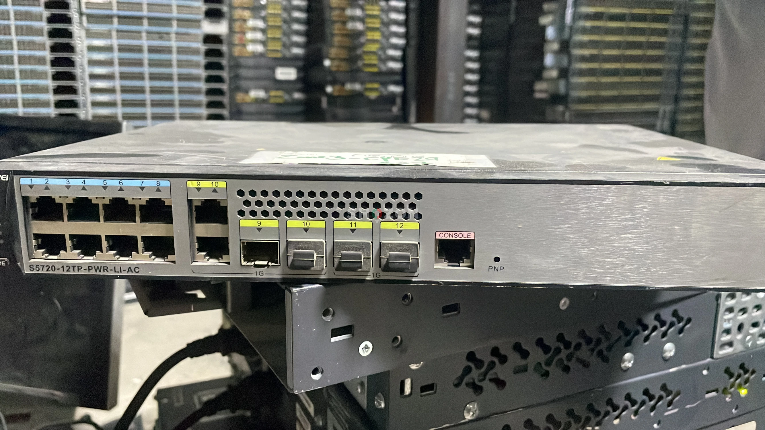 Huawei S5720-12TP-PWR-LI-AC