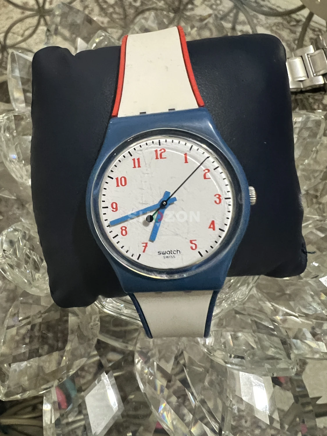 Stylish Men's Watch – Perfect for Any Occasion!