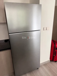 Samsung Sleek Stainless Steel Top-Freezer Refrigerator – Excellent Condition