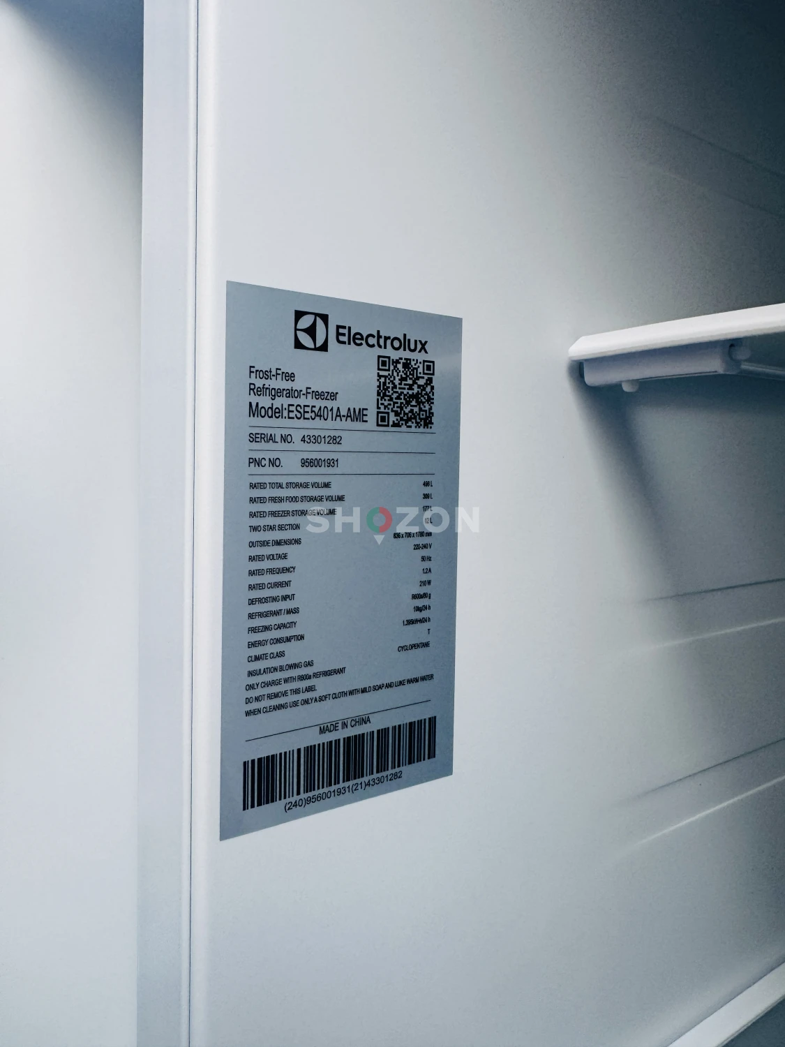 Electrolux Double Door Inverter Refrigerator (Stainless Steel)