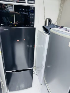fridge Toshiba 2door like new condition
