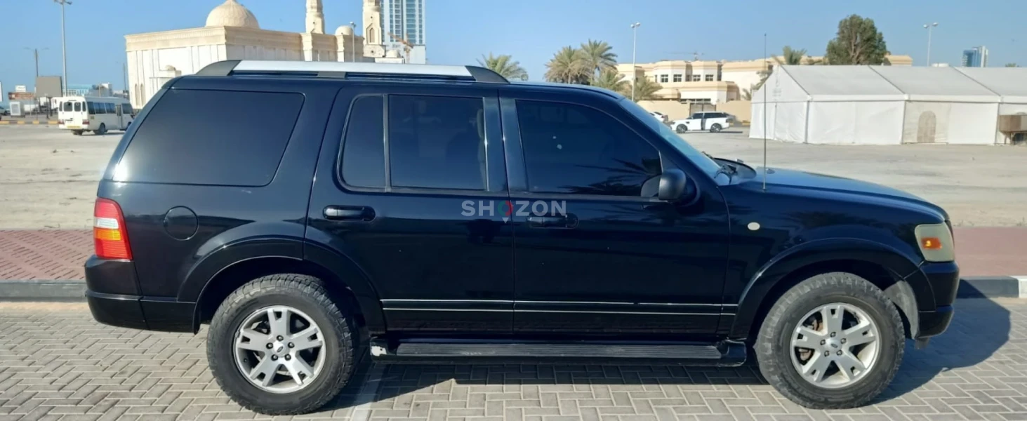 Ford Explorer 4.6l v8 Japan Imported